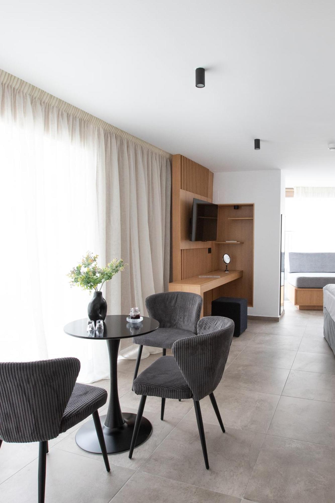 Griffin Suites Heraklion  Exterior photo